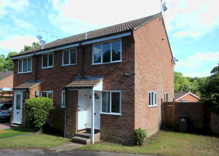 1 Bedroom Terraced House To Rent In Dudley Close, Whitehill, GU35