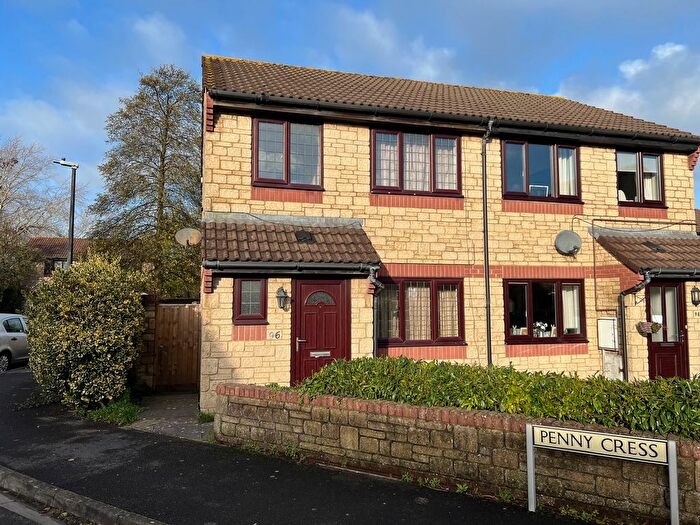 3 Bedroom Semi Detached House For Sale In Pennycress, Weston-Super-Mare, BS22