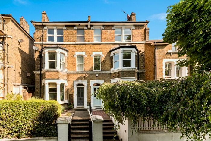 5 Bedroom Semi-Detached House To Rent In Humber Road, London, SE3