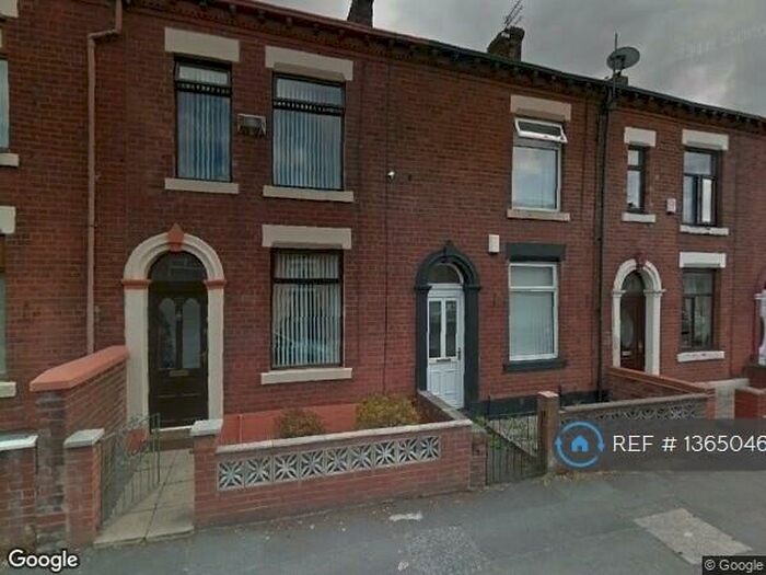 2 Bedroom Terraced House To Rent In Fields New Road, Chadderton, Oldham, OL9