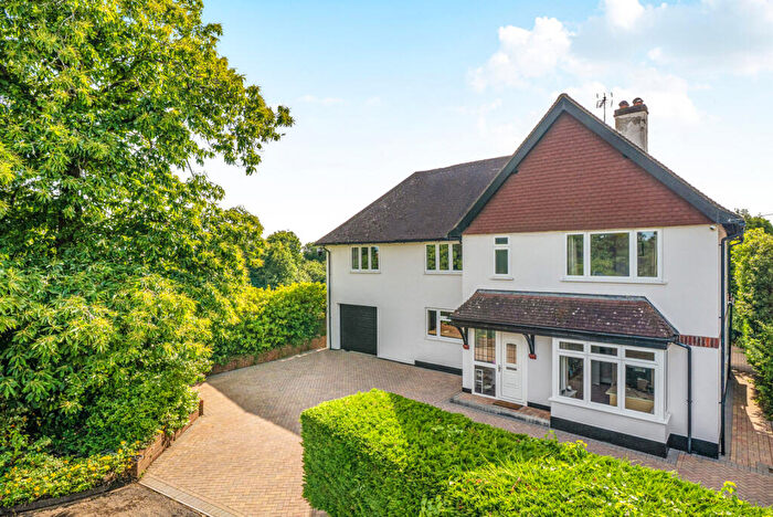 6 Bedroom Detached House For Sale In South Drive, Sonning, Reading, Berkshire, RG4