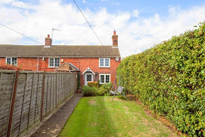 2 Bedroom Terraced House For Sale In Station Road, Halton Holegate, PE23