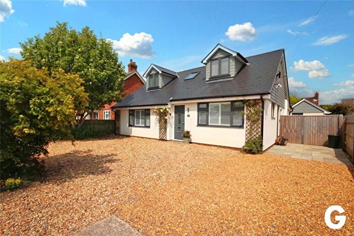 4 Bedroom Detached House To Rent In Fairlie, Ringwood, Hampshire, BH24