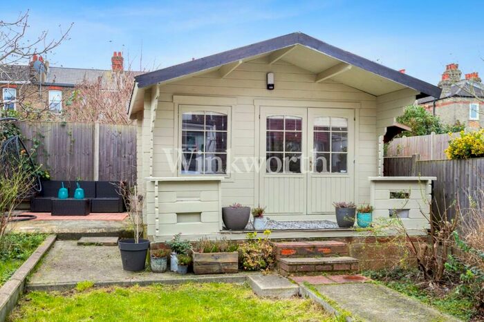3 Bedroom Semi-Detached House For Sale In Berkshire Gardens, London, N13