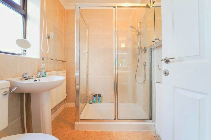4 Bedroom Detached Bungalow For Sale In Sage Close, Portishead, Bristol, BS20