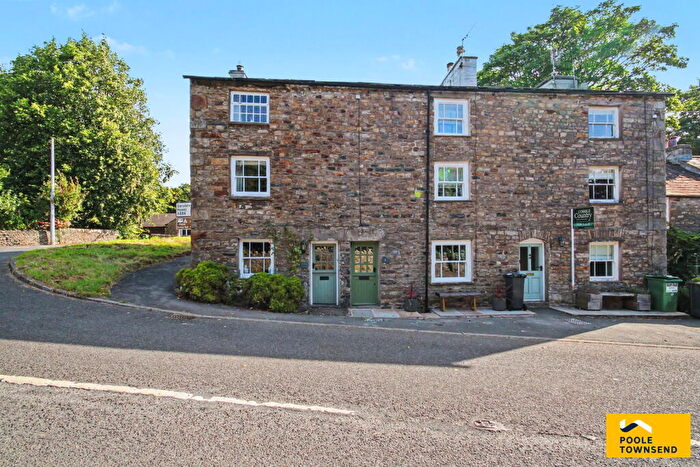 3 Bedroom End Of Terrace House For Sale In Settlebeck Cottages, Sedbergh, LA10
