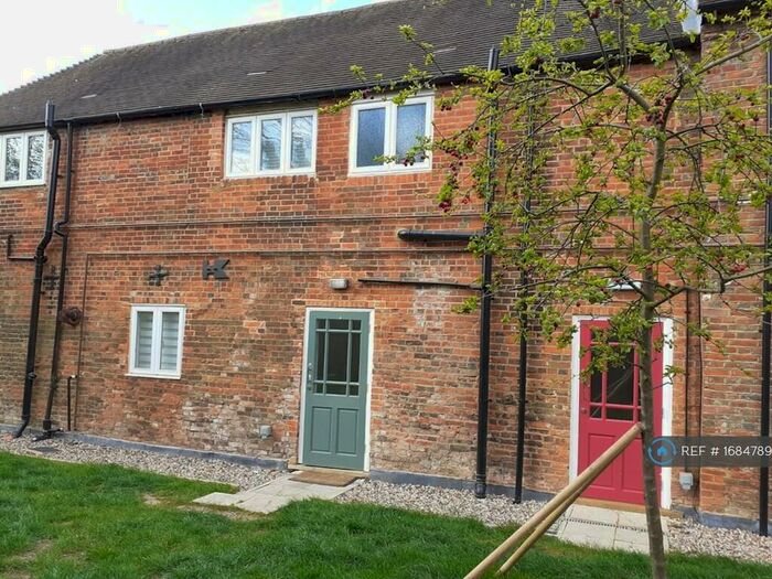 1 Bedroom Terraced House To Rent In Weavers Yard, Farnham, GU9