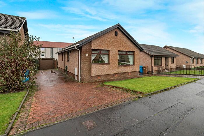2 Bedroom Detached Bungalow For Sale In Duncarnock Crescent, Neilston, Glasgow, G78