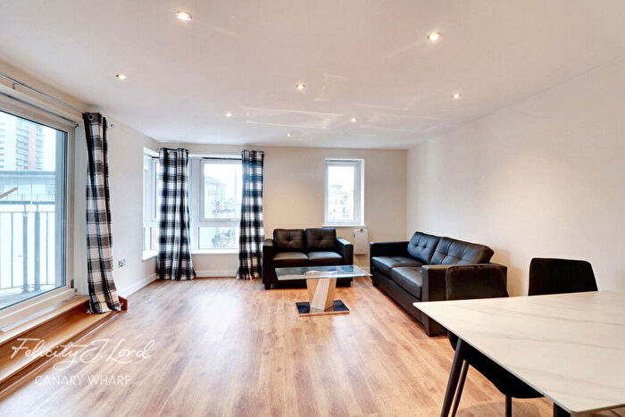2 Bedroom Apartment To Rent In Newport Avenue, London, E14