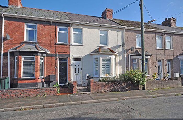 2 Bedroom Terraced House For Sale In Bay-Fronted Terrace, Church Street, Rogerstone, NP10