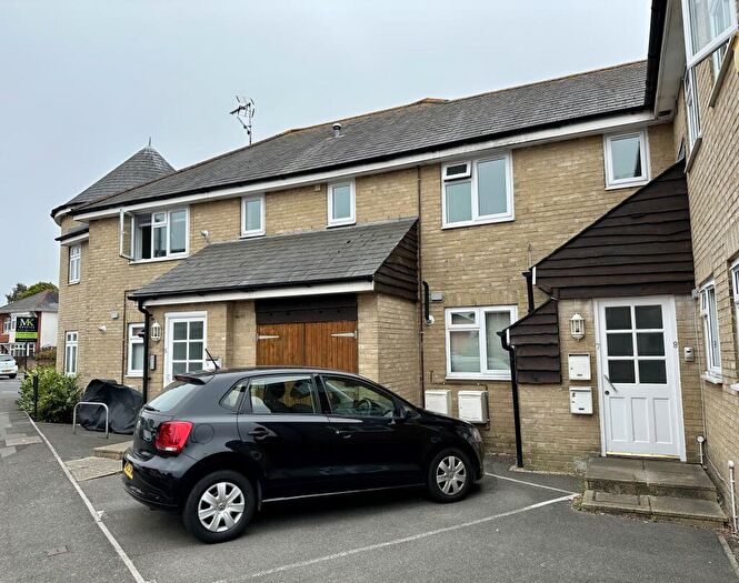 1 Bedroom Apartment To Rent In Columbia Road, Ensbury Park, Bournemouth, BH10