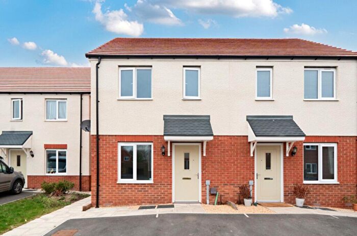 2 Bedroom Semi-Detached House For Sale In Davidge Way, Ludgershall, SP11