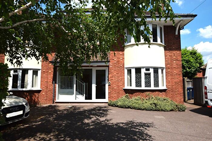 2 Bedroom Apartment To Rent In Nursery Road, Huntingdon, PE29