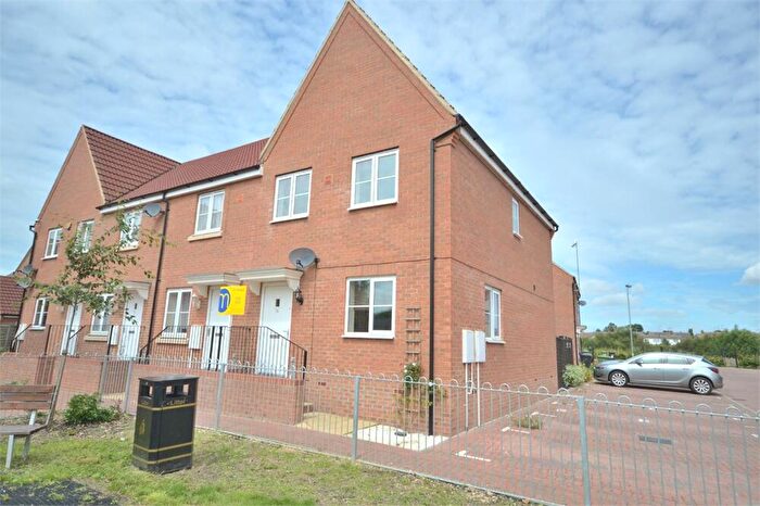 3 Bedroom End Of Terrace House To Rent In Dairy Way, King'S Lynn, PE30