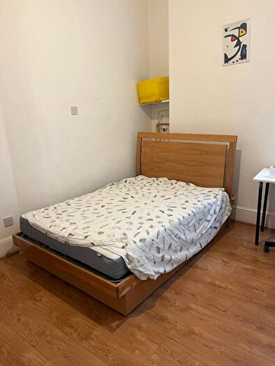 Studio To Rent In Turlewray Close, London, N4