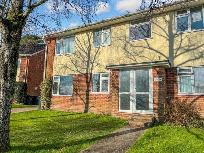 2 Bedroom Ground Flat To Rent In Pine Court, Warland Way, Corfe Mullen, Wimborne, Dorset, BH21