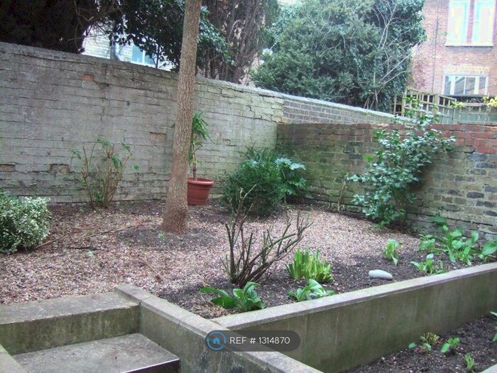 1 Bedroom Flat To Rent In Celia Road, London, N19