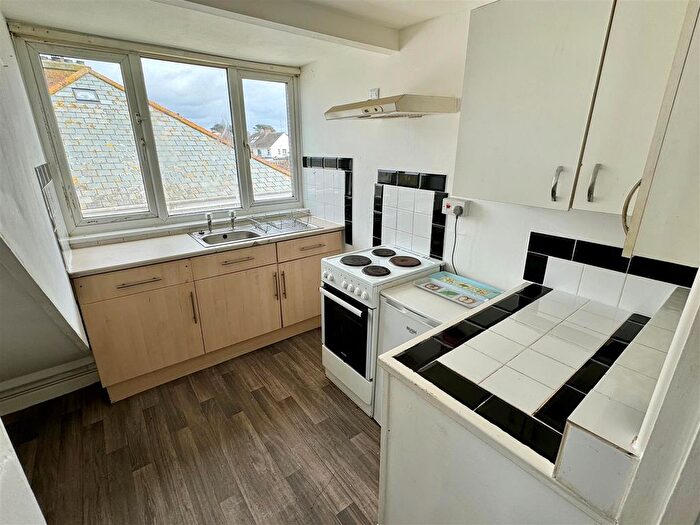 1 Bedroom Flat To Rent In Henver Road, Newquay, TR7