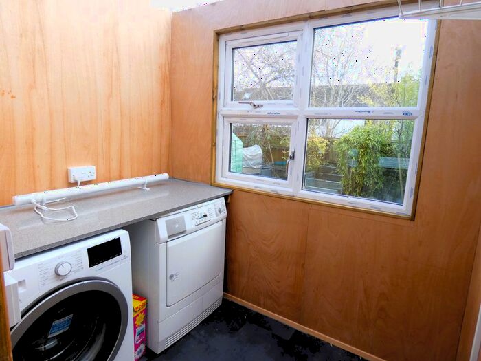 3 Bedroom Terraced House For Sale In Cairnside, Cults, Aberdeen, AB15