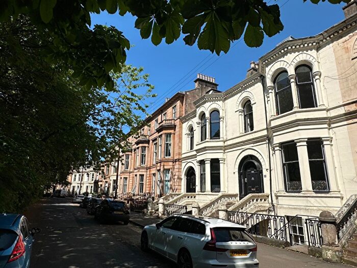 4 Bedroom Flat To Rent In Burnbank Gardens, Woodside, Glasgow, G20