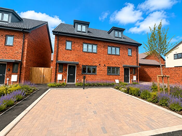 4 Bedroom Semi-Detached House To Rent In Giffords Walk, Uwe Frenchay Campus, BS34