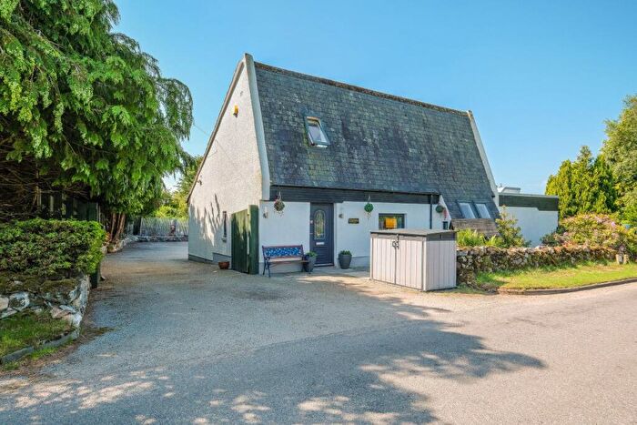 1 Bedroom Detached House For Sale In Corrielyn, Drumoak, Banchory, Kincardineshire, AB31