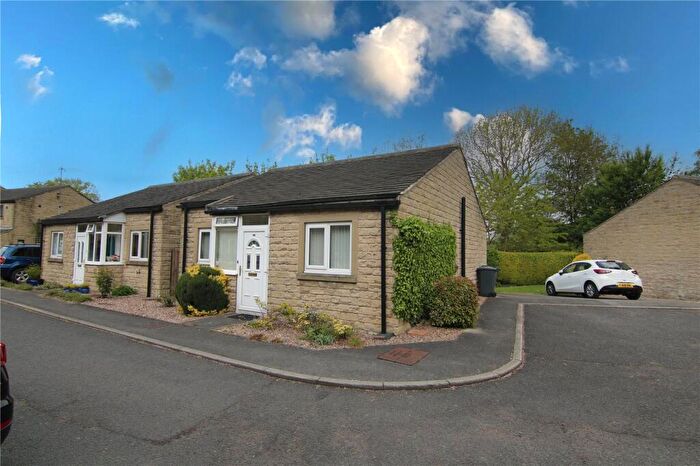 2 Bedroom Bungalow For Sale In Bobbin Mill Court, Steeton, BD20