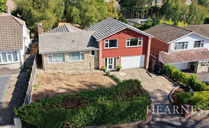 4 Bedroom Detached House For Sale In Chine Walk, West Parley, Ferndown, BH22