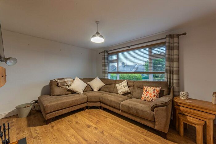 3 Bedroom End Of Terrace House For Sale In Ael Y Bryn, Blaenavon, Pontypool, NP4