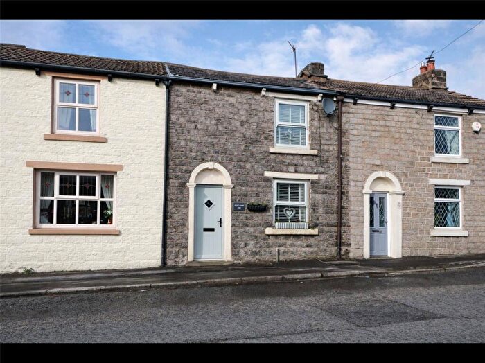 2 Bedroom Terraced House To Rent In Pot House Lane, Darwen, Lancashire, BB3