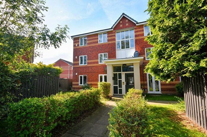 2 Bedroom Flat For Sale In Angora Drive, Salford, M3