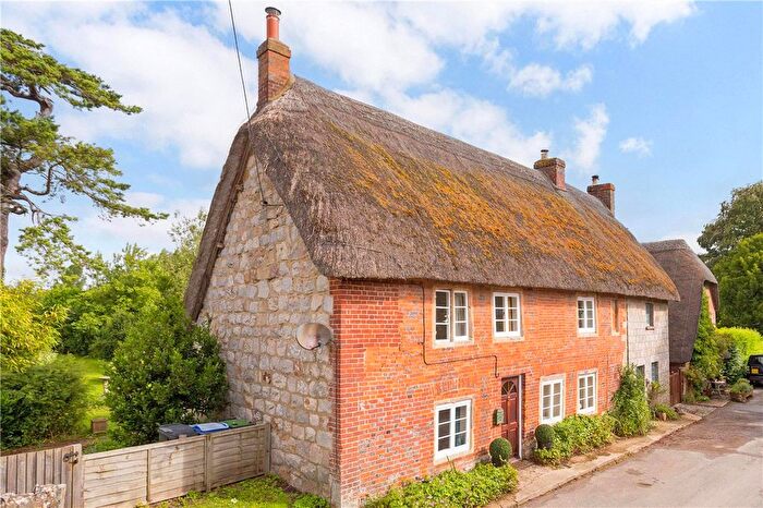3 Bedroom Semi-Detached House For Sale In East Kennett, Marlborough, Wiltshire, SN8