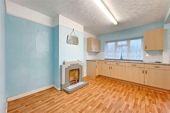 3 Bedroom Terraced House For Sale In South View Road, Milborne Port, Sherborne, DT9