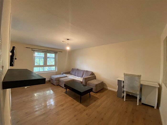 1 Bedroom Flat To Rent In Tasman Walk, London, E16