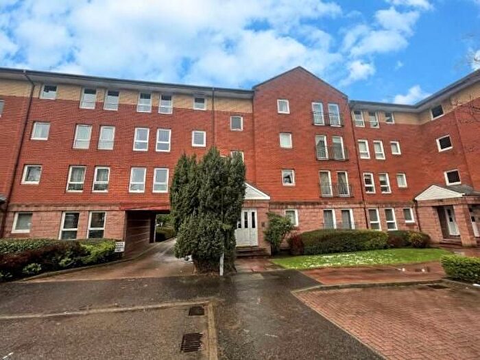 2 Bedroom Flat To Rent In Greenholme Street, Glasgow, G44