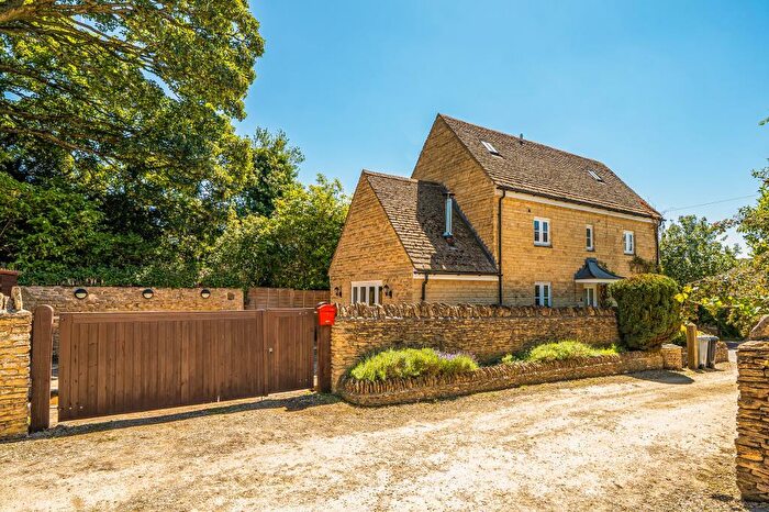 4 Bedroom Detached House For Sale In Great Rollright, Chipping Norton, OX7