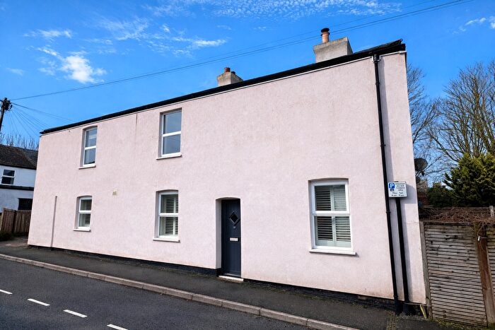 3 Bedroom End Of Terrace House For Sale In Belle Vue Road, Lincoln, LN1