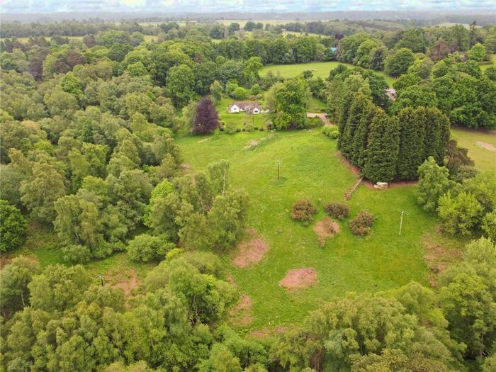 4 Bedroom Bungalow For Sale In Woodland Lane, Colgate, Horsham, West Sussex, RH13