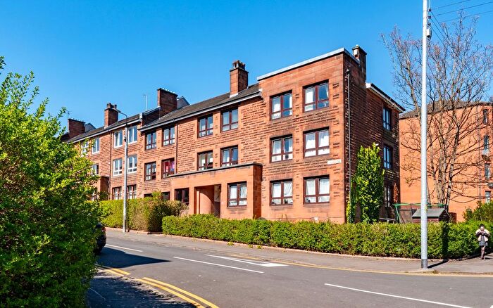 3 Bedroom Flat For Sale In Craigpark Drive, Flat /, Dennistoun, Glasgow, G31