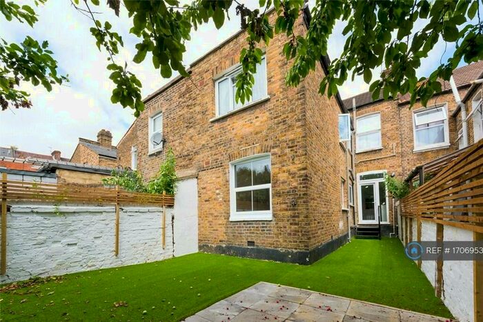 2 Bedroom Flat To Rent In Tunley Road, London, NW10