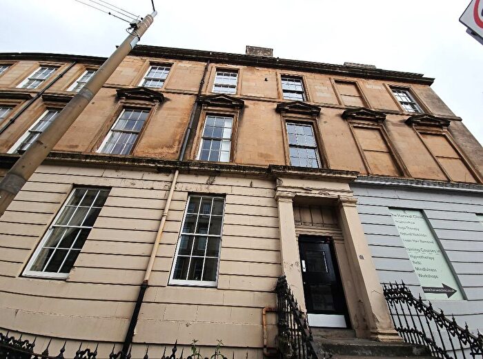 2 Bedroom Flat To Rent In West Princes Street, Woodlands, G4