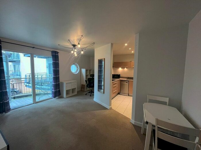 1 Bedroom Flat To Rent In Victoria Wharf, Watkiss Way, Cardiff, CF11
