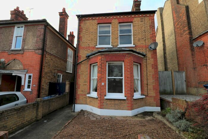 3 Bedroom Detached House To Rent In Clifford Road, Barnet EN5