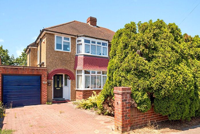 3 Bedroom Semi Detached House For Sale In Merton Way, West Molesey, KT8