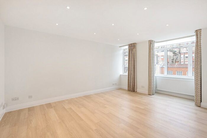 Studio To Rent In Sloane Street, Knightsbridge, SW1X