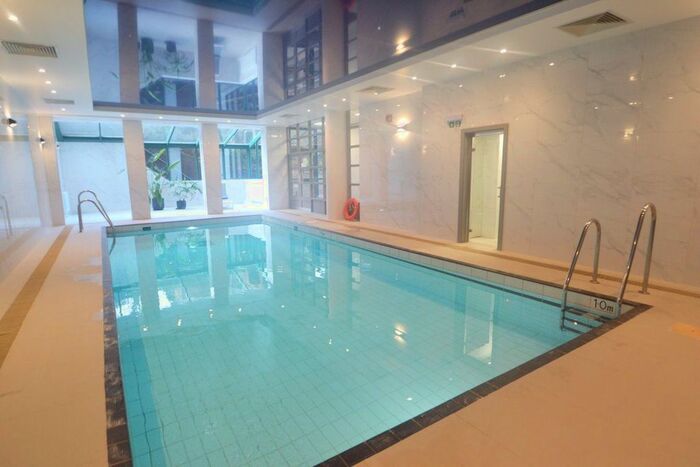 3 Bedroom Terraced House To Rent In Ridgeway Gardens, London, N6