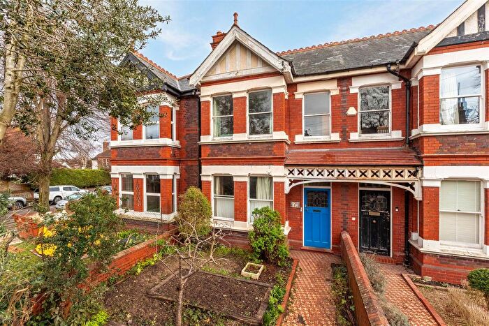 4 Bedroom Property For Sale In Heene Road, Worthing, BN11