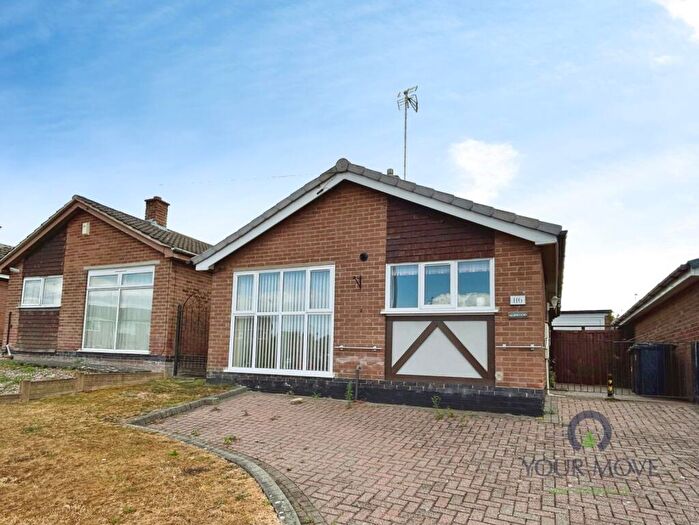 2 Bedroom Bungalow For Sale In Chiltern Road, Swadlincote, Derbyshire, DE11