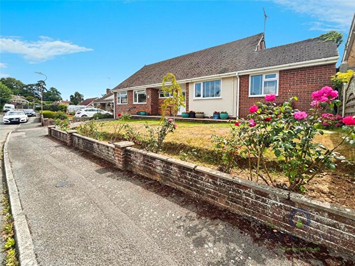 4 Bedroom Bungalow For Sale In Dickens Close, Langley, Maidstone, Kent, ME17