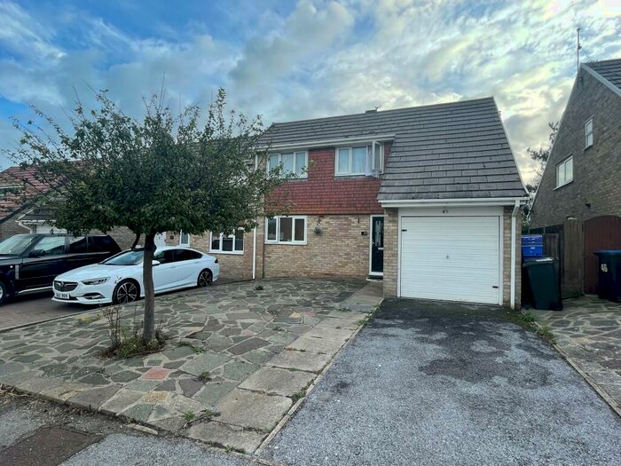 4 Bedroom House To Rent In Staplehurst Gardens, Palm Bay, Margate, CT9